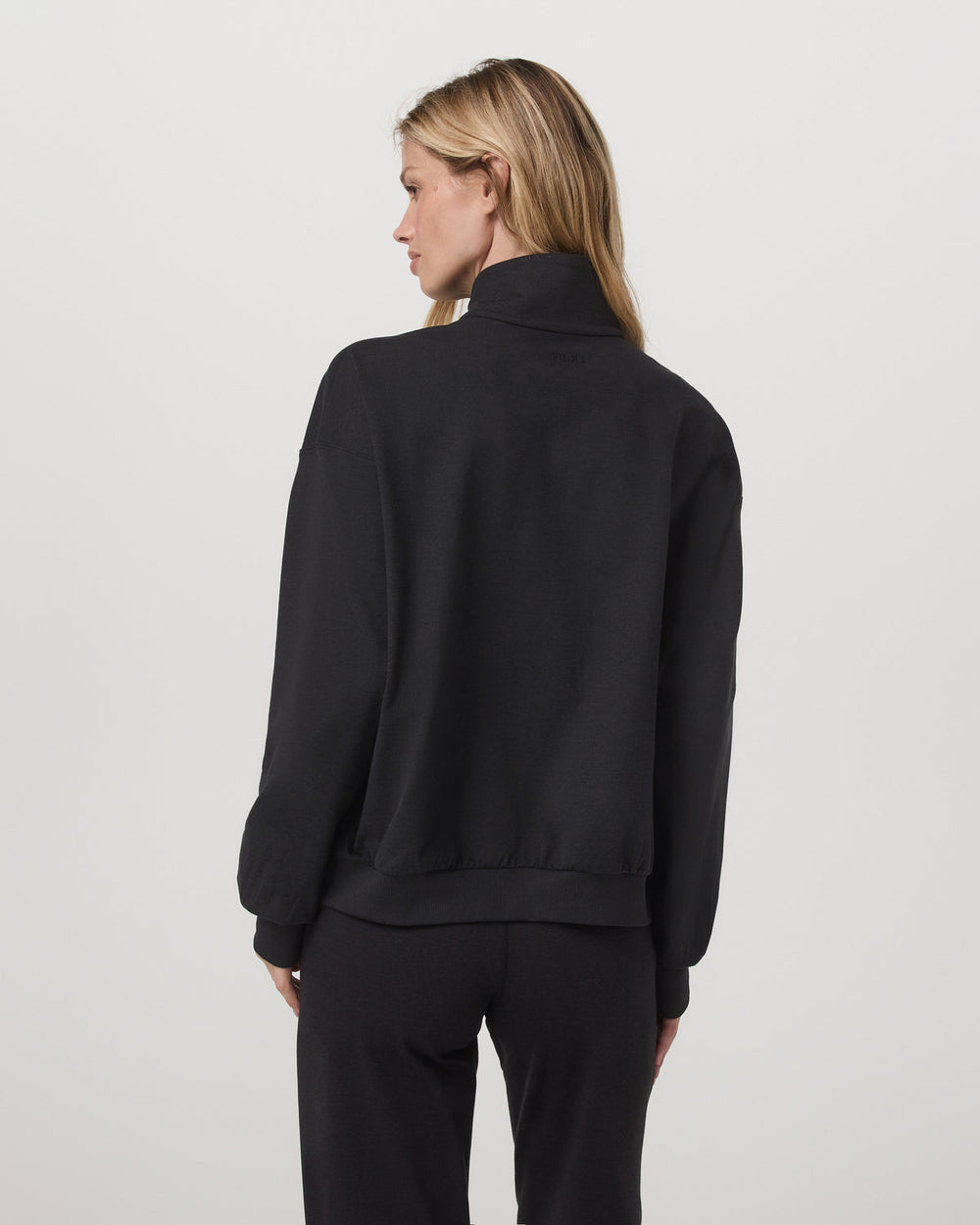 Vuori Granite Half Zip Black Heather Pullover Sweatshirt