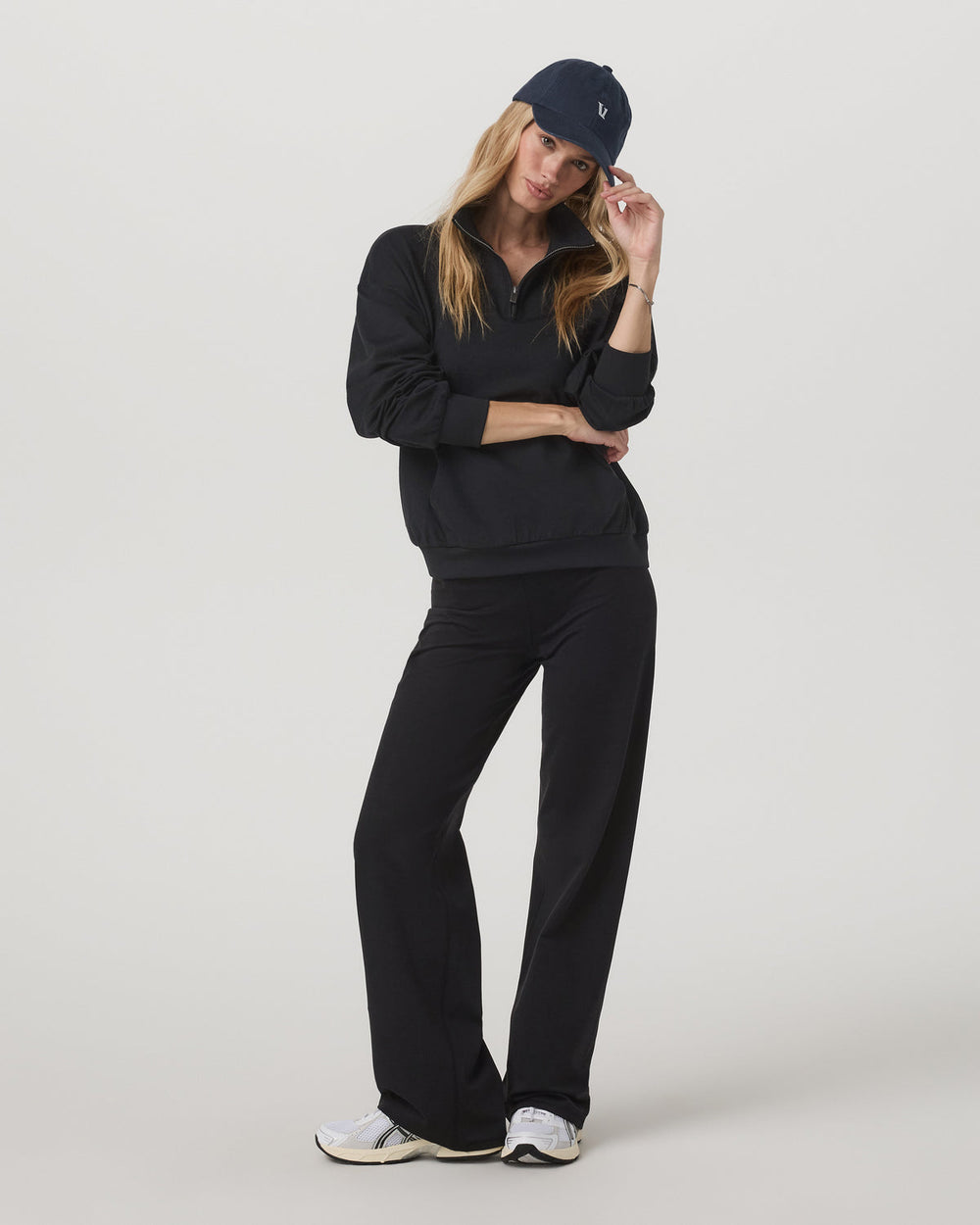 Vuori Granite Half Zip Black Heather Pullover Sweatshirt