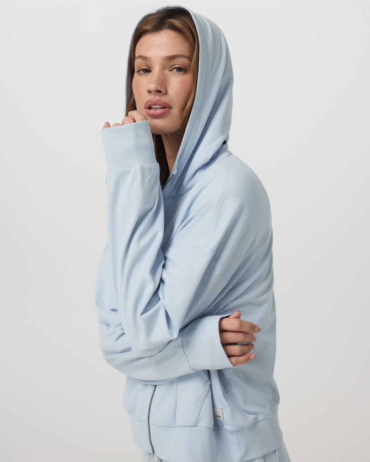 Vuori Women's Halo Modern Full Zip Hoodie Soft Sky Heather