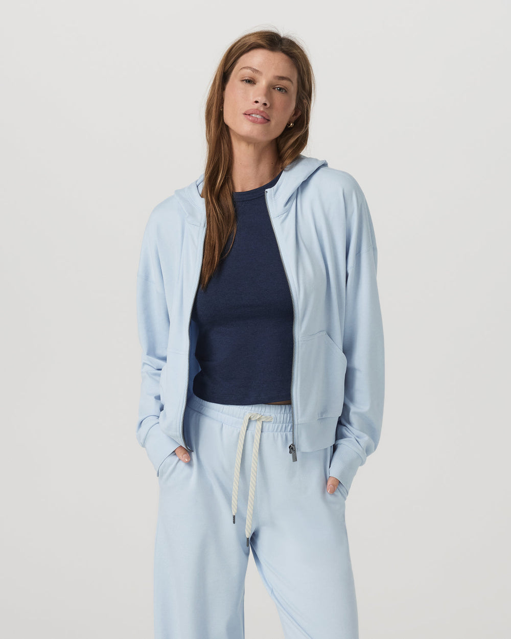 Vuori Women's Halo Modern Full Zip Hoodie Soft Sky Heather