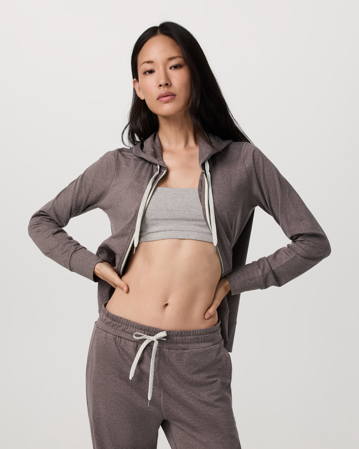 Vuori Halo Performance Hoodie 2.0 Women's Huckleberry Hoodie