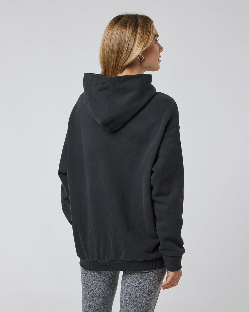 Vuori Restore Oversized Hoodie Washed Black