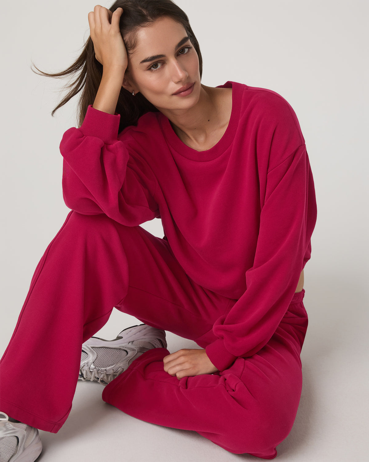 Vuori Sedona Bubble Crew Women's Strawberry Pullover Crewneck