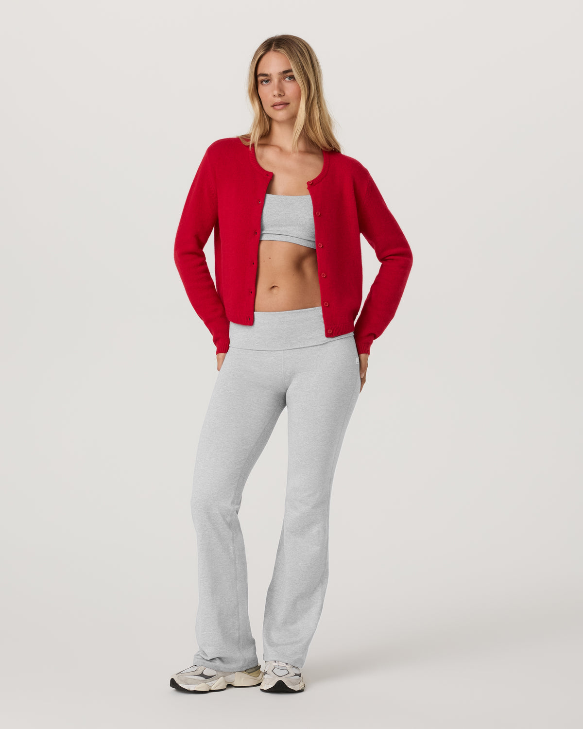 Vuori Émilie Cashmere Cardi Women's Cherry Cardi