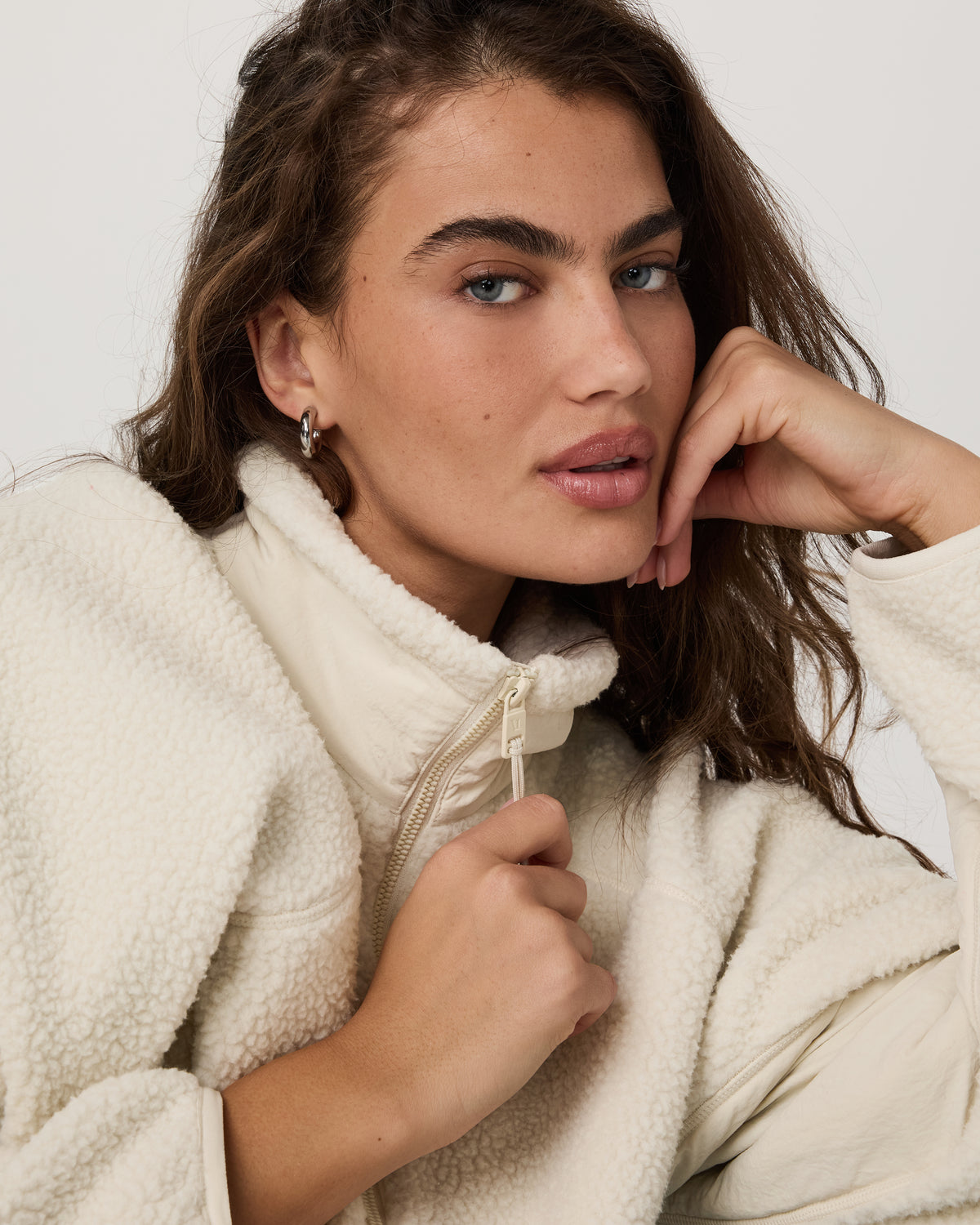 Vuori Alpine Jacket Women's Cozy Fleece Jacket in Bone