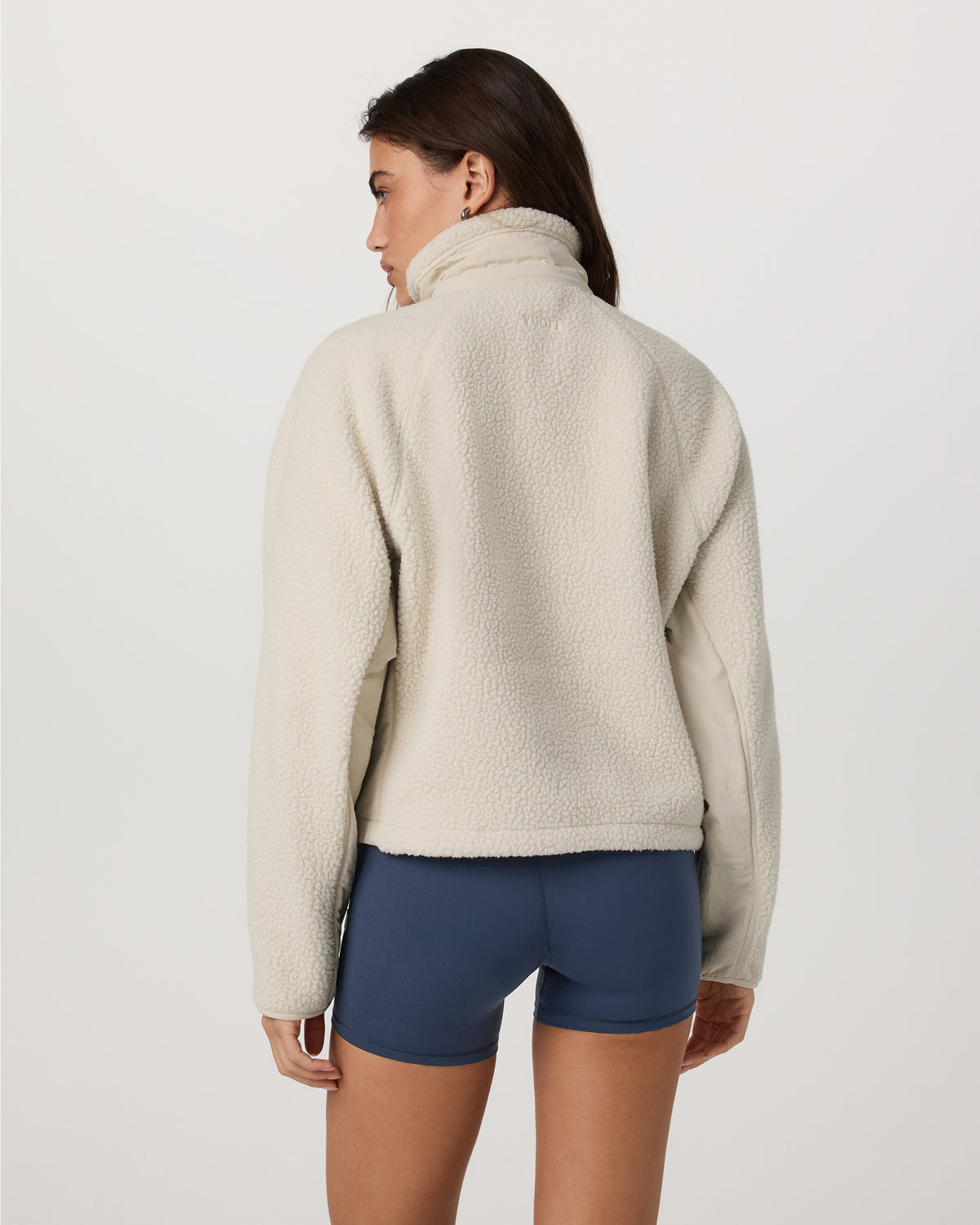 Vuori Alpine Jacket Women's Cozy Fleece Jacket in Bone