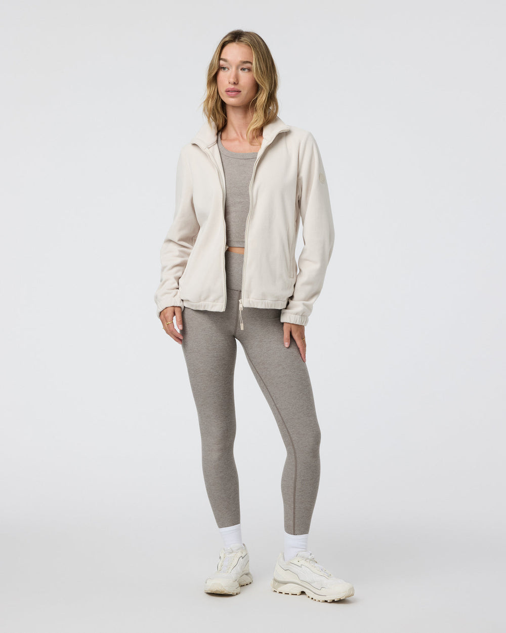 Vuori Women's Aspen Full Zip Dune Fleece Pullover