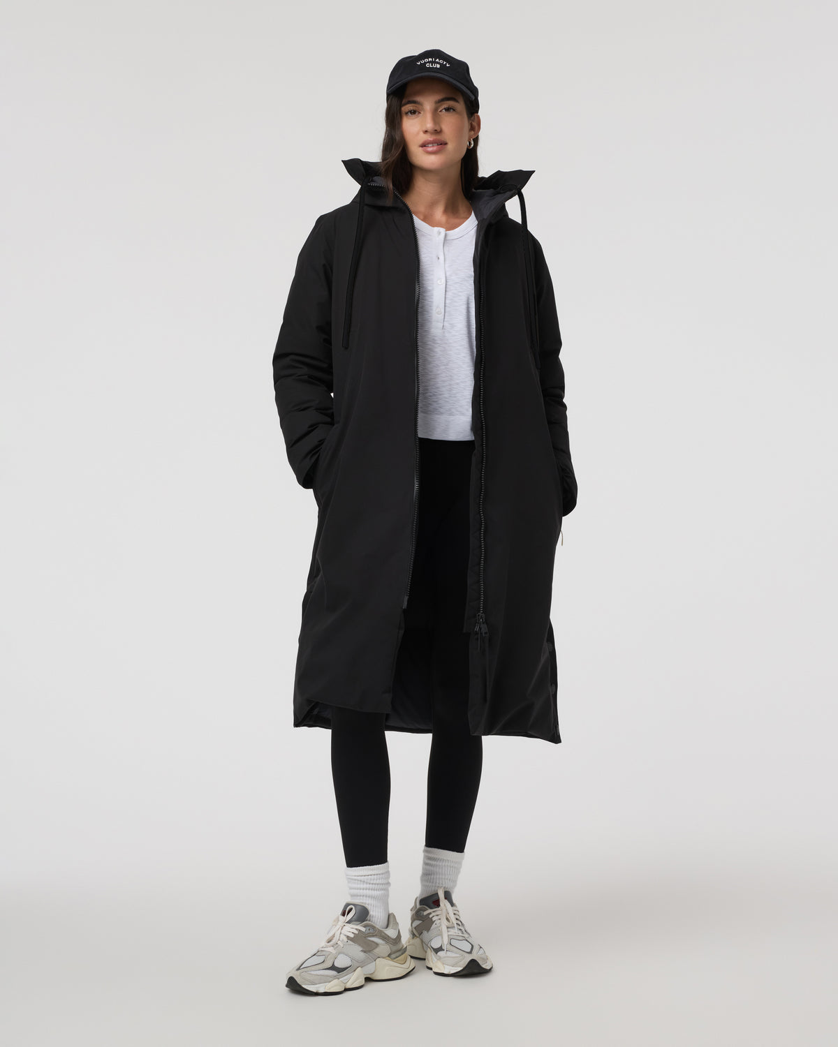Vuori Icelandic Anorak Women's Black Waterproof Jacket