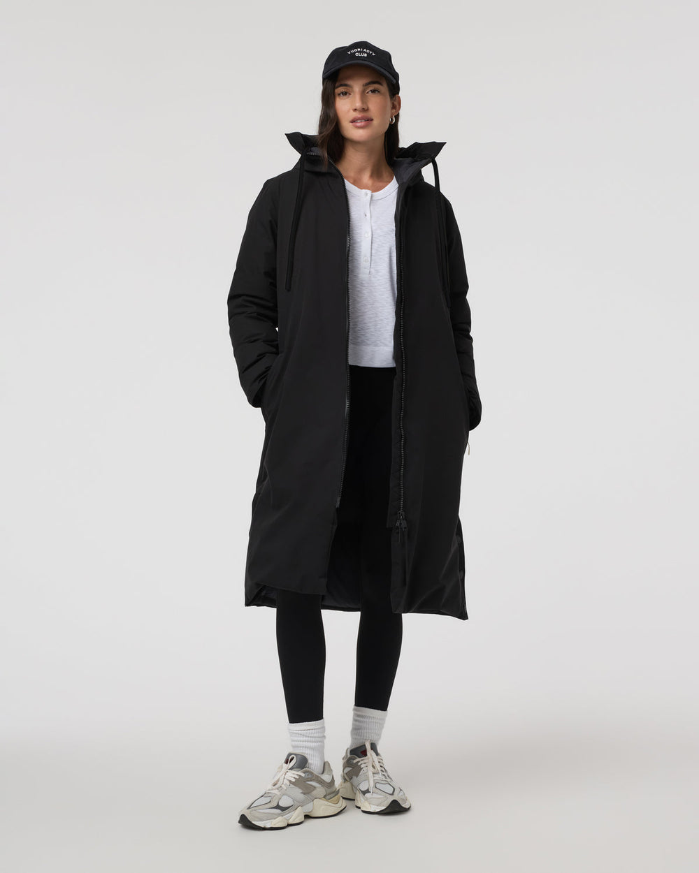 Vuori Icelandic Anorak Women's Black Waterproof Jacket