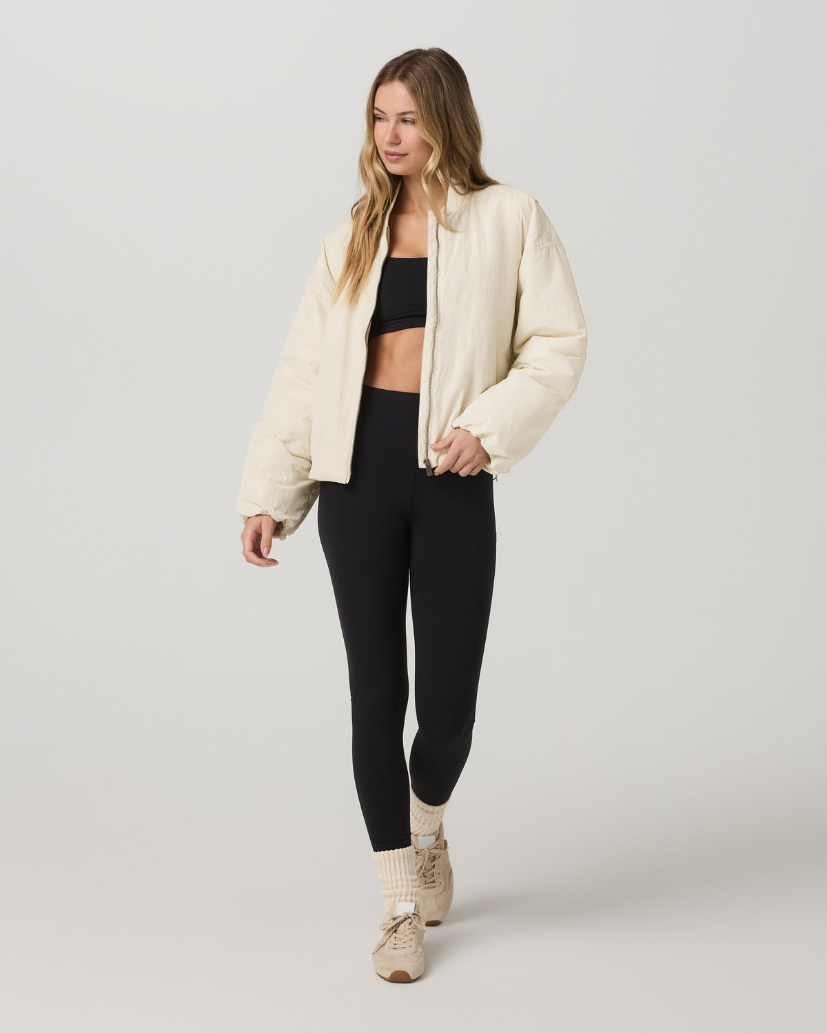 Vuori Lund Insulated Jacket Women's Bone Oversized Jacket