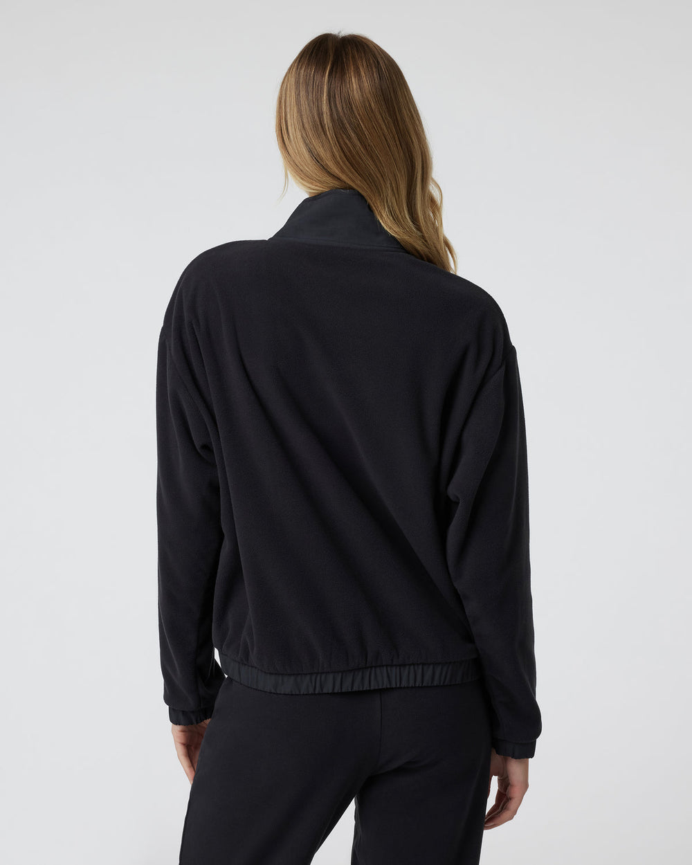 Vuori Women's Aspen Half Zip Black Fleece Pullover