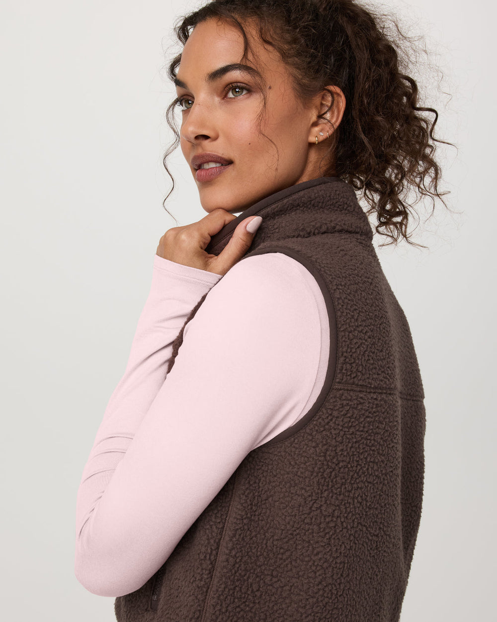 Vuori Alpine Vest Women's Java Fleece Vest