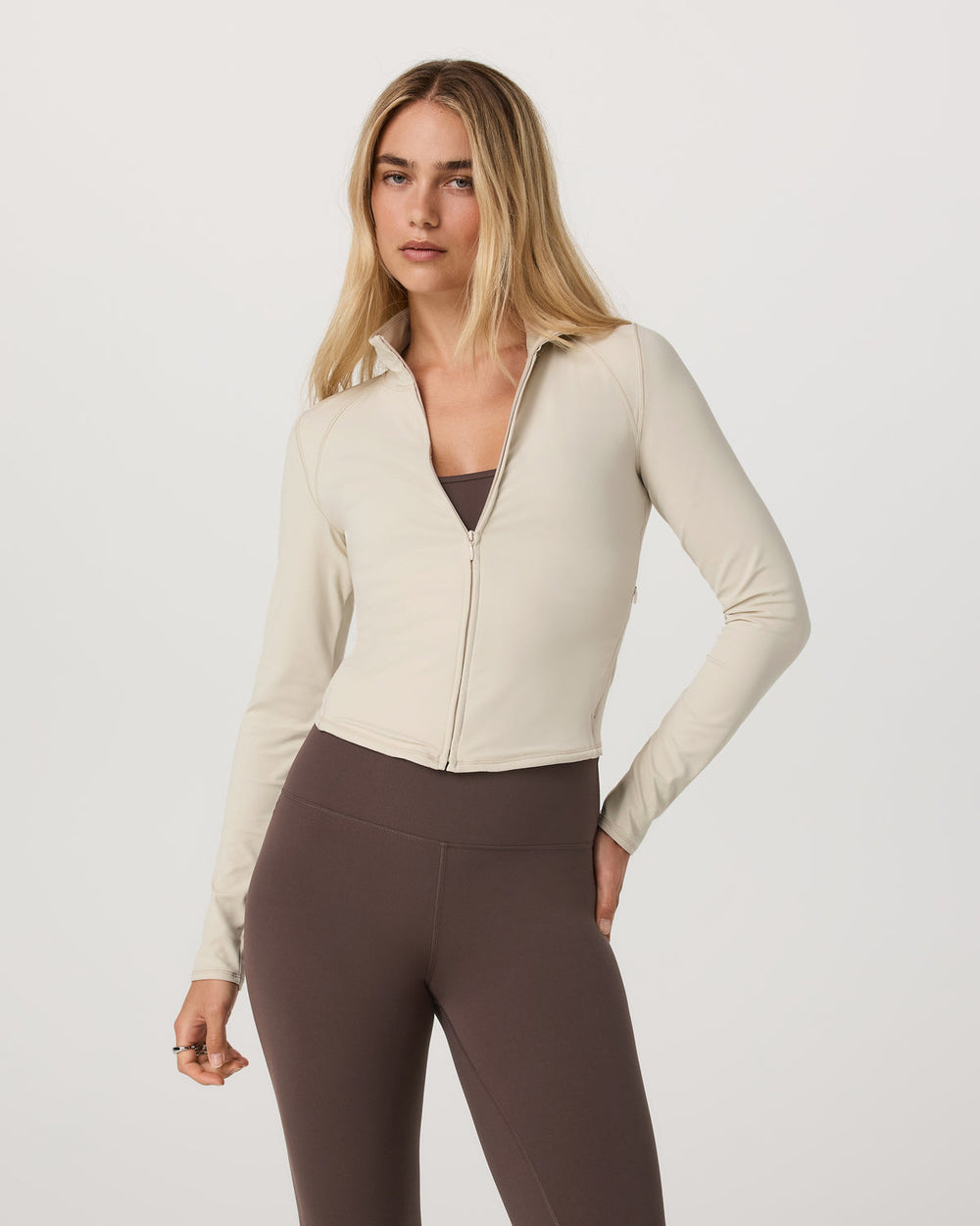 Vuori Vuori AllTheFeels™ Full Zip Women's Bone Fitness Jacket