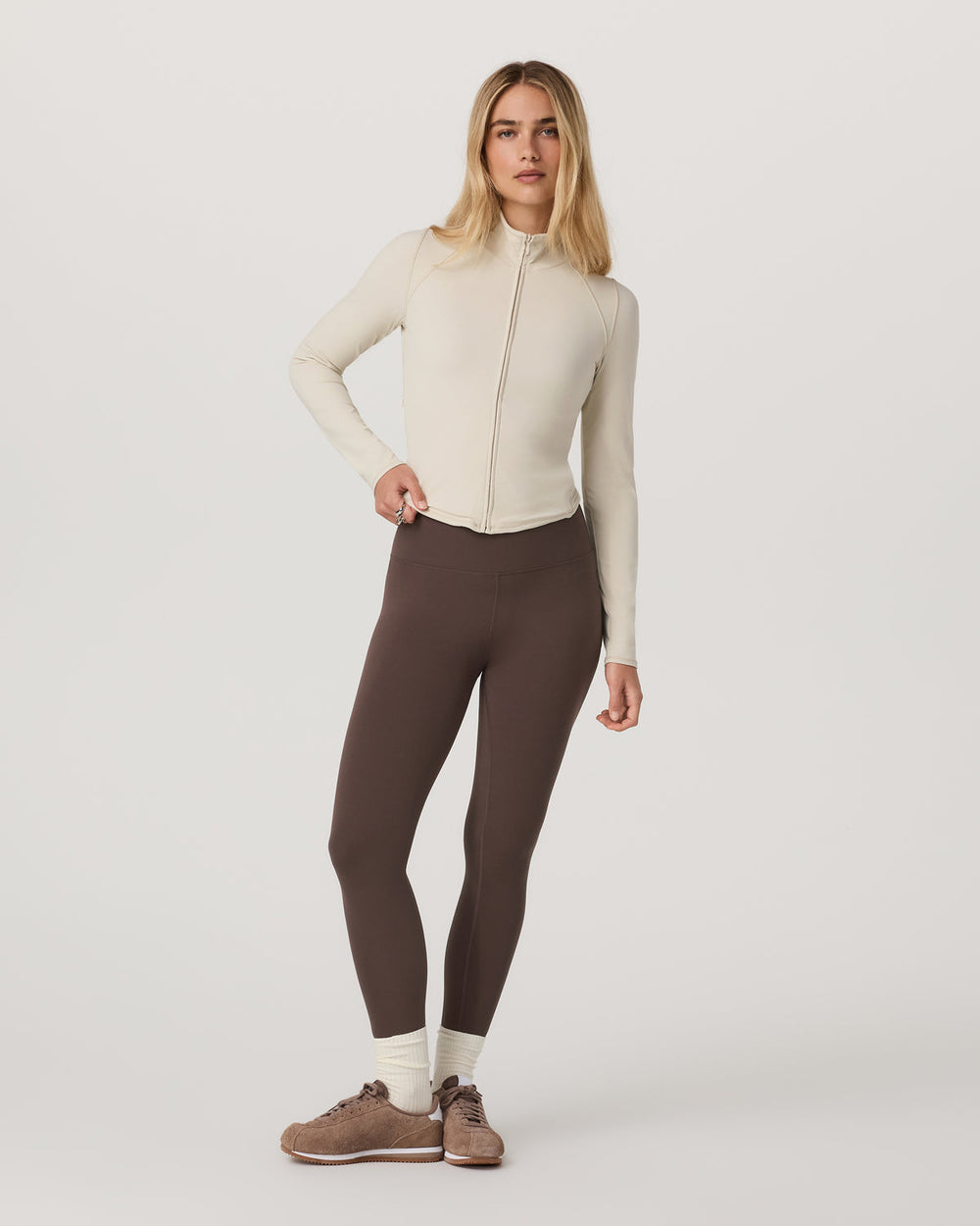 Vuori Vuori AllTheFeels™ Full Zip Women's Bone Fitness Jacket
