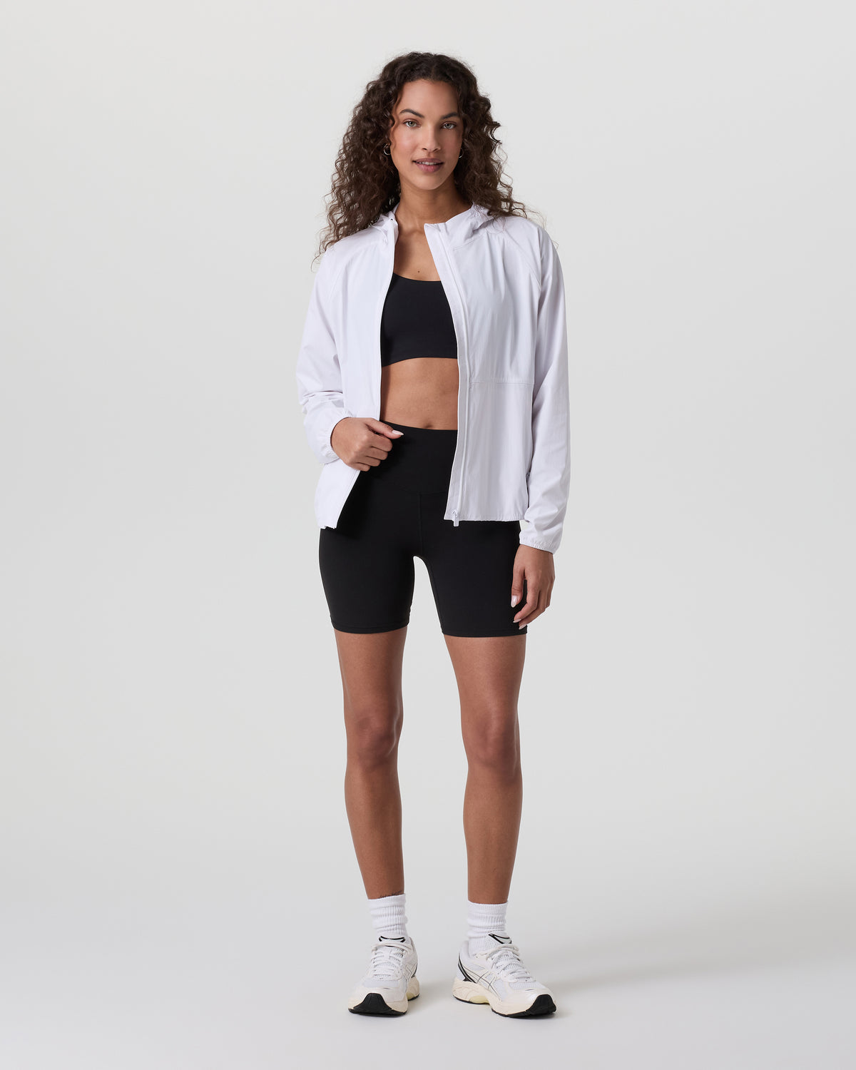 Vuori Women's Renew Trainer Shell White