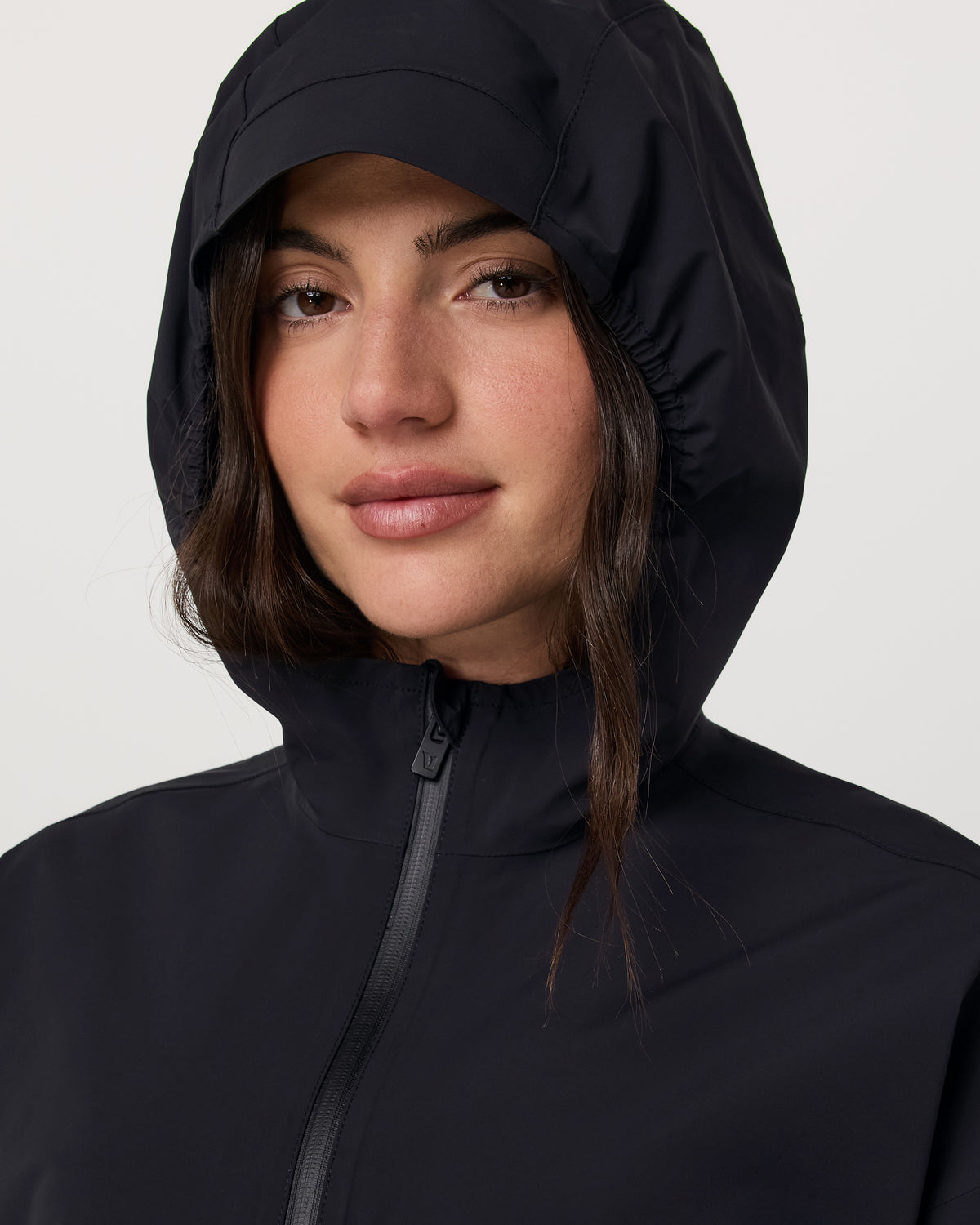Vuori Nomadic Packable Rain Shell Women's Black Jacket