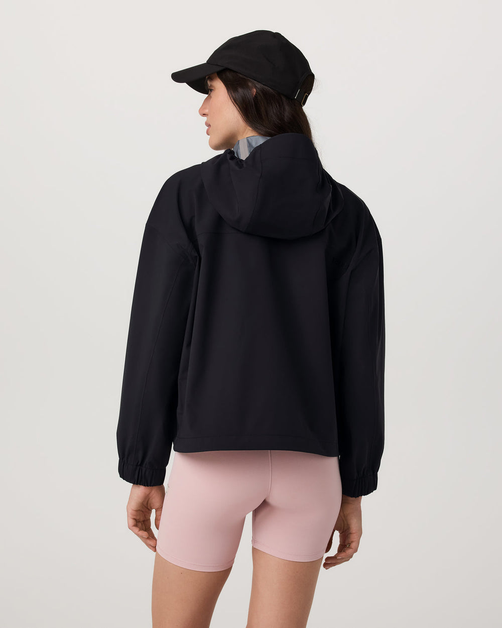 Vuori Nomadic Packable Rain Shell Women's Black Jacket