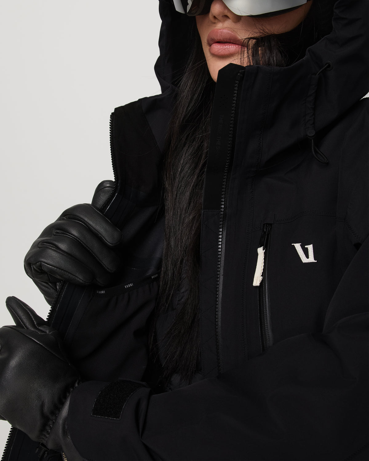Vuori Women's Taika Snow Shell Black Ski/Board Jacket