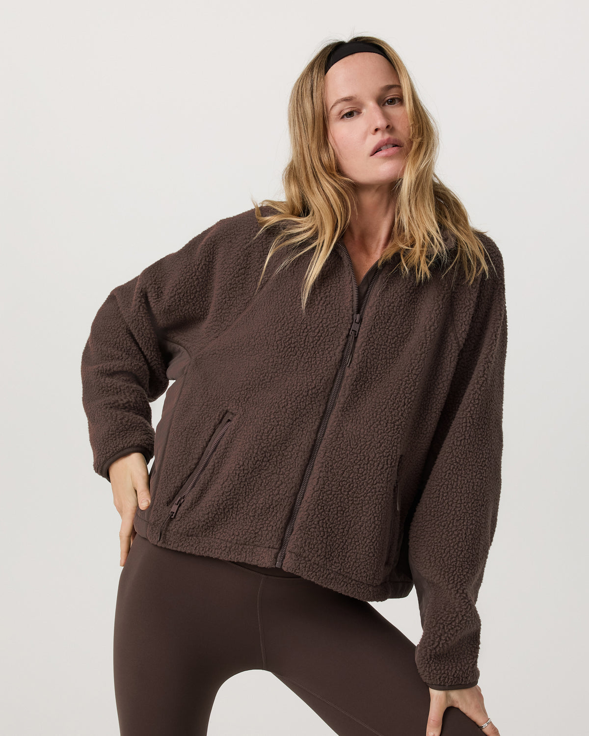 Vuori Alpine Jacket Women's Cozy Fleece Jacket in Java