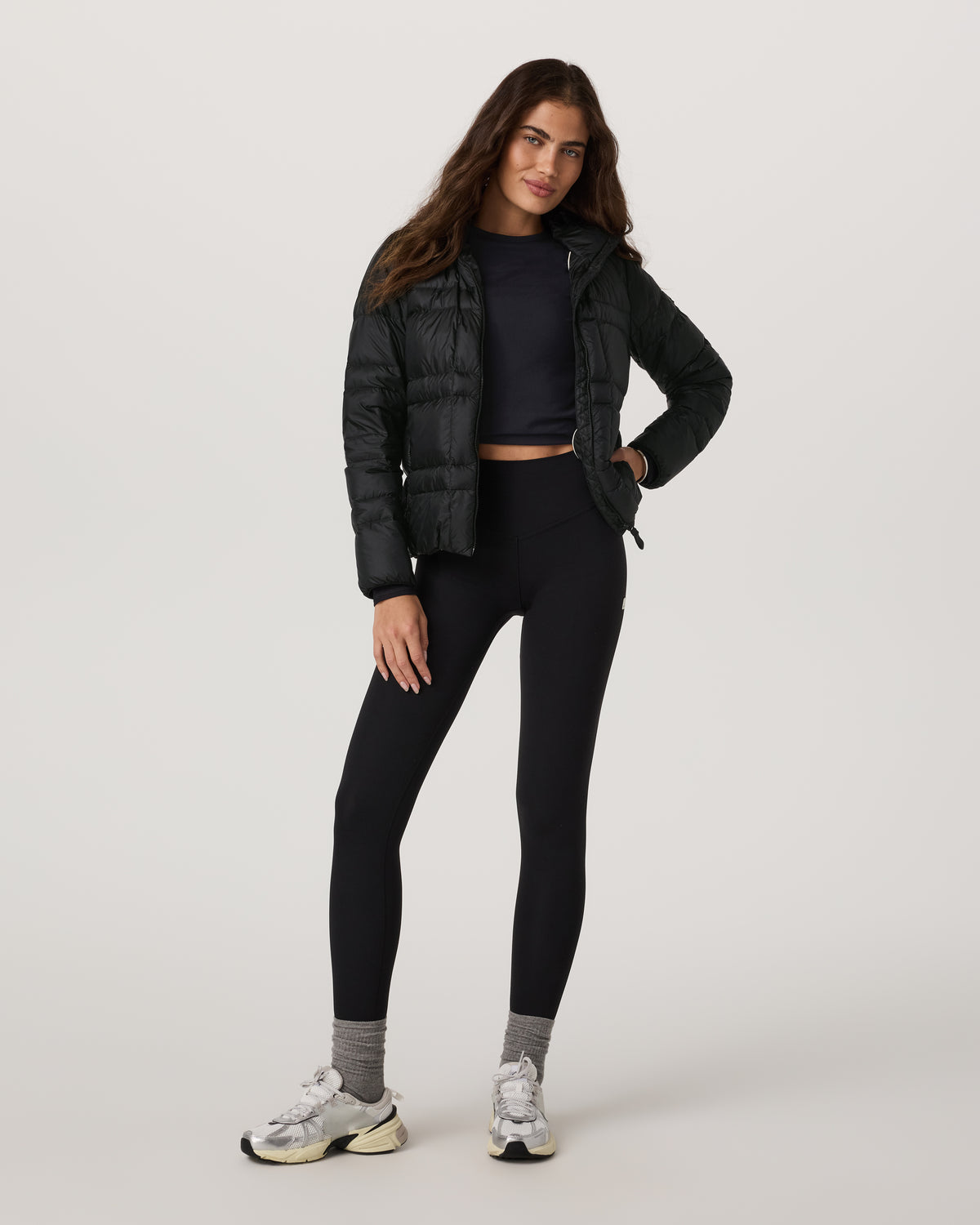 Vuori Women's Coordinate Packable Down Jacket Black Zip Up