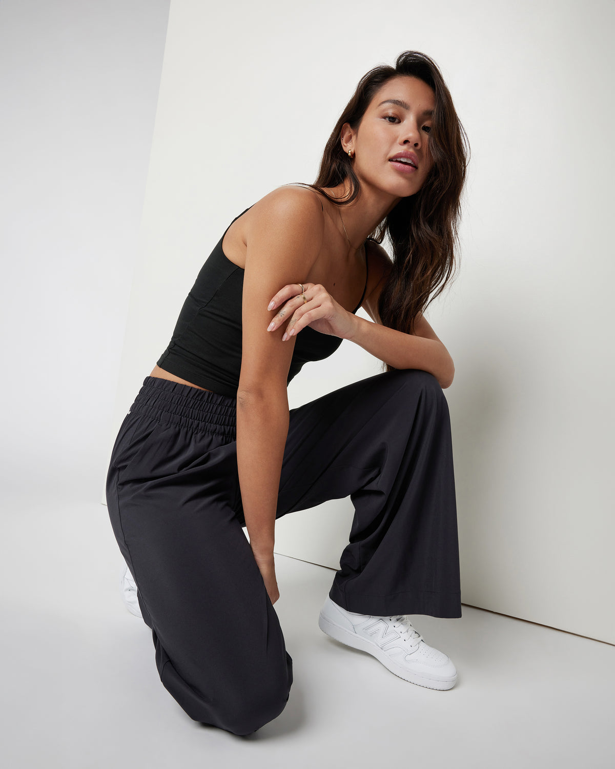 Vuori Villa Wideleg - Short Black Wide Leg Pants