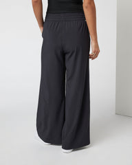 Vuori Villa Wideleg - Short Black Wide Leg Pants