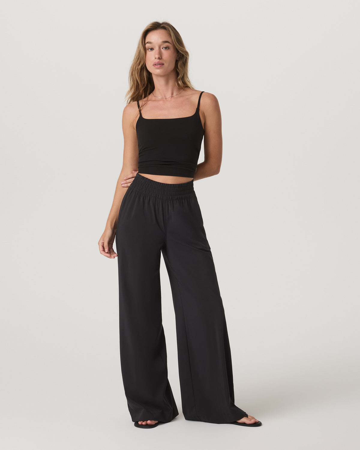 Vuori Villa Wideleg Black Lightweight Wide Leg Pants