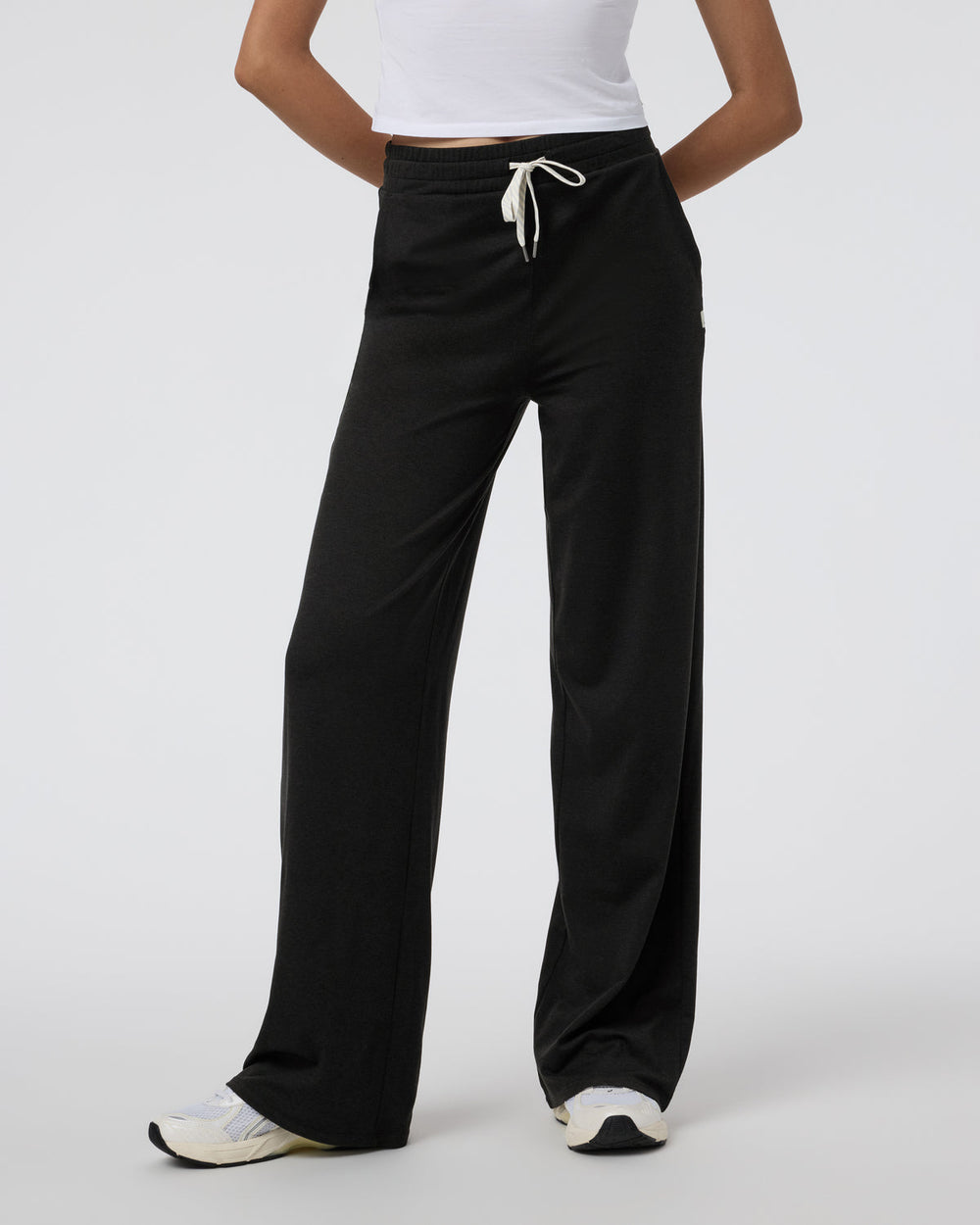 Vuori Halo Essential Wideleg - Long Black Heather