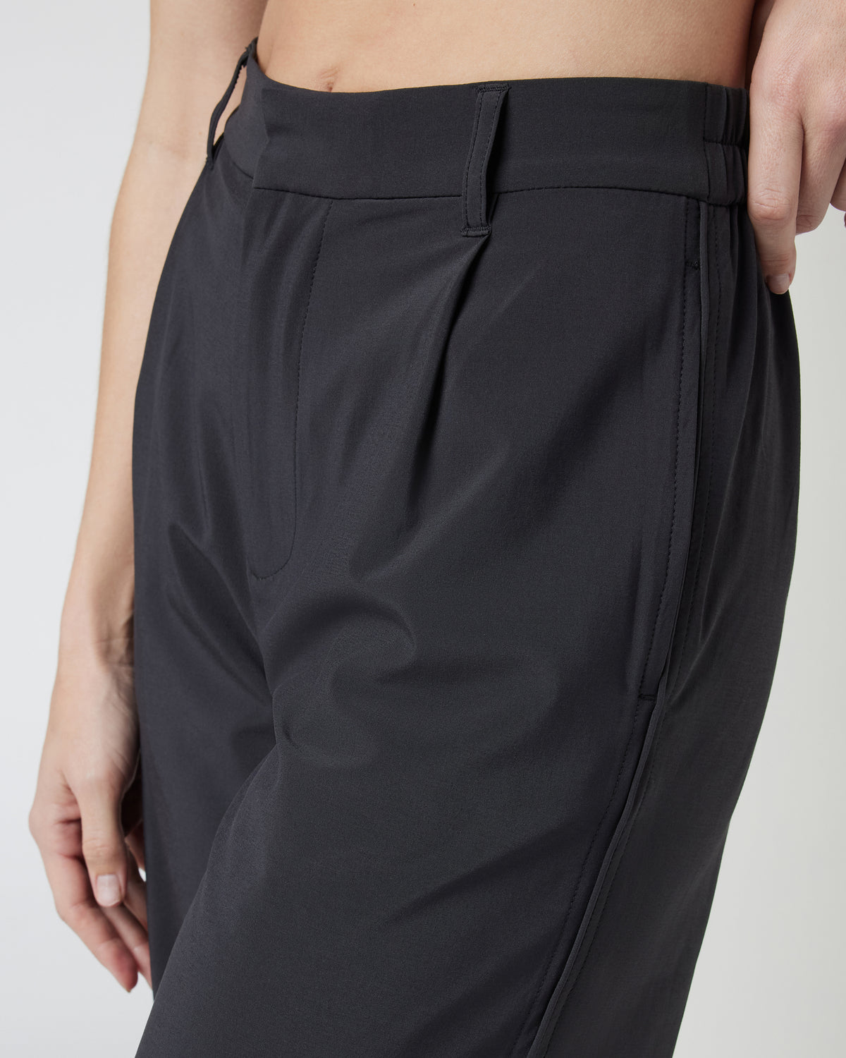 Vuori Villa Trouser-Short Black Tailored Pants