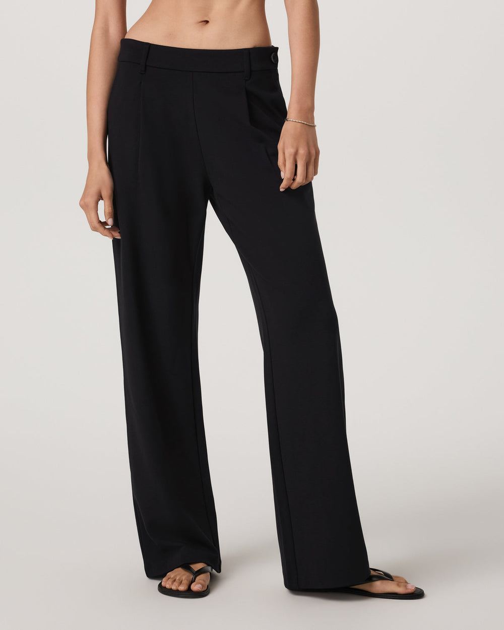 Vuori Maven Wideleg Pant Women's Black Lounge Pants