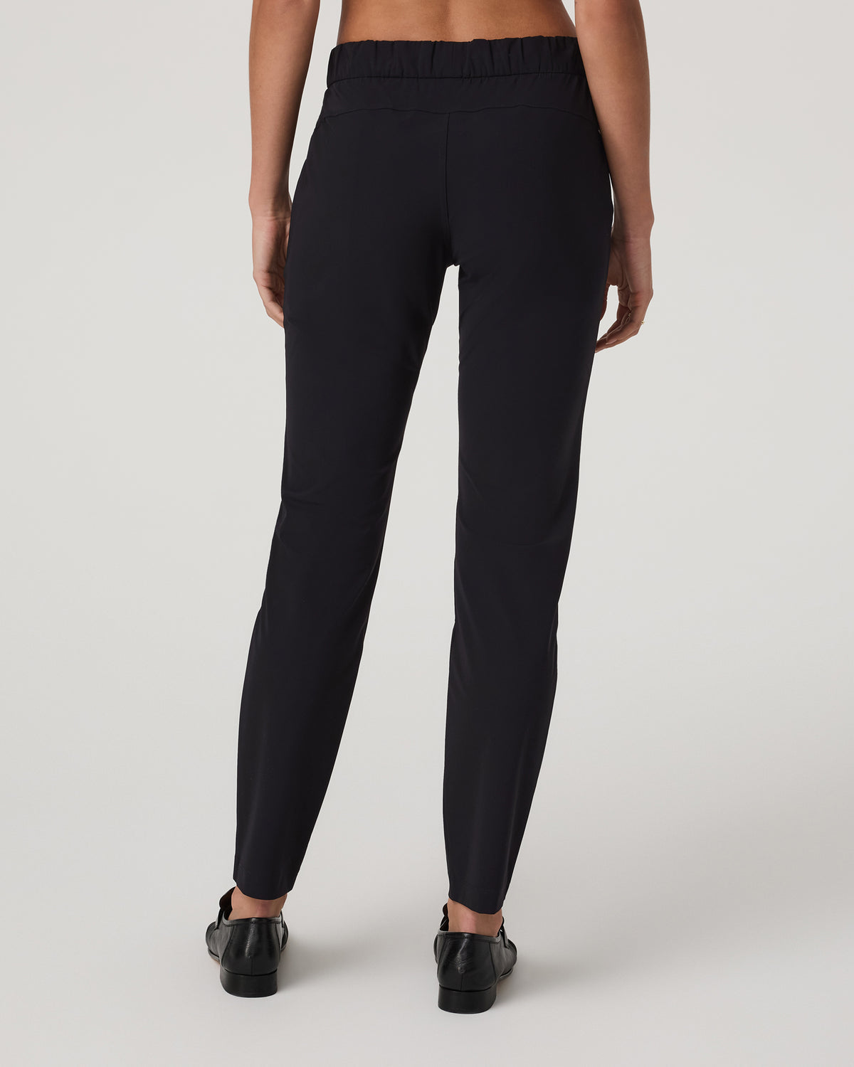 Vuori Miles Ankle Pant - Long Women's Black Performance Pants