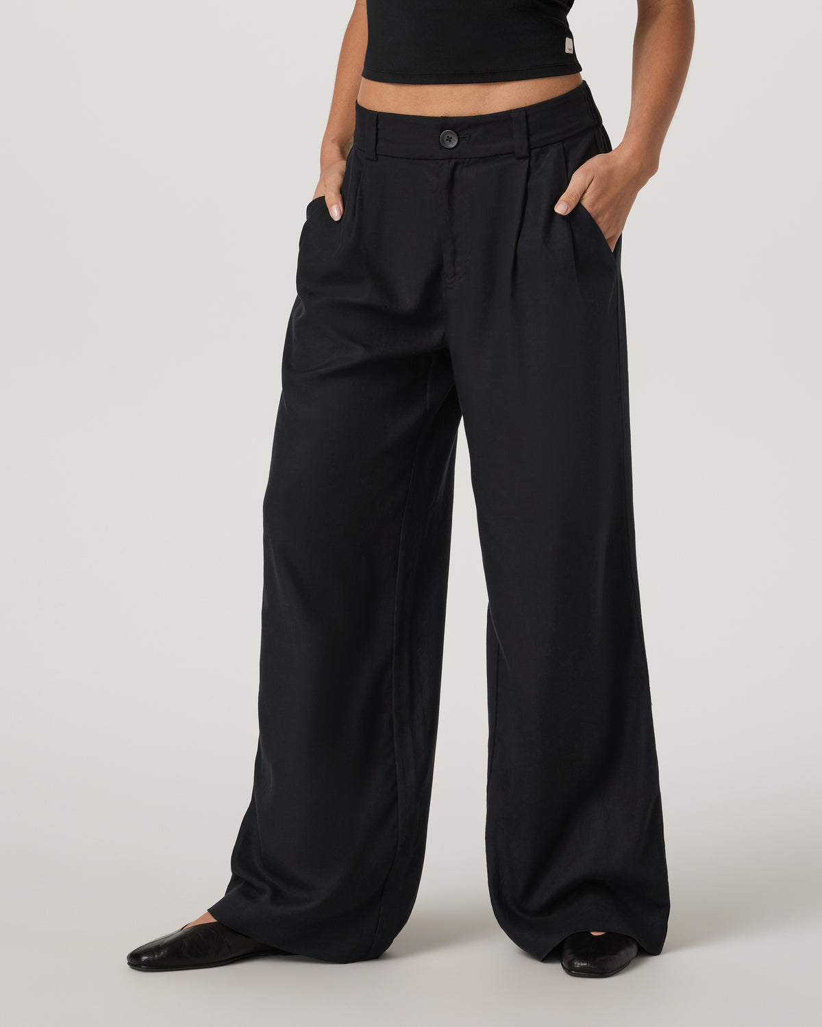 Vuori Trestles Twill Wideleg Women's Black Trouser Pants