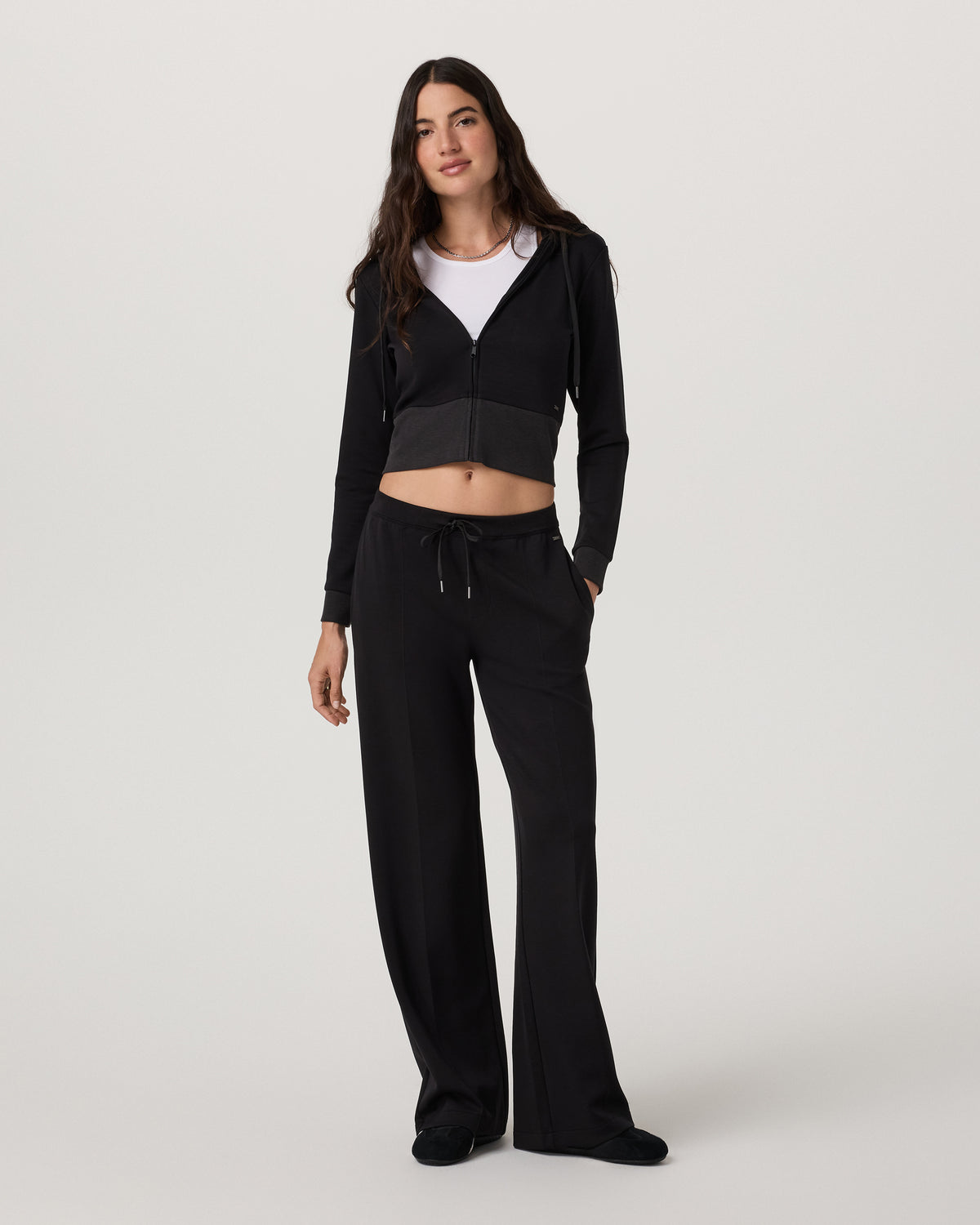 Vuori Compose Wideleg Pant Women's Black Mid-High Rise Pant