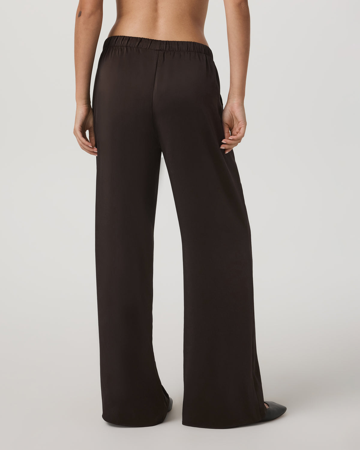 Vuori Nova Satin Wideleg Pant Women's Dark Java Pants