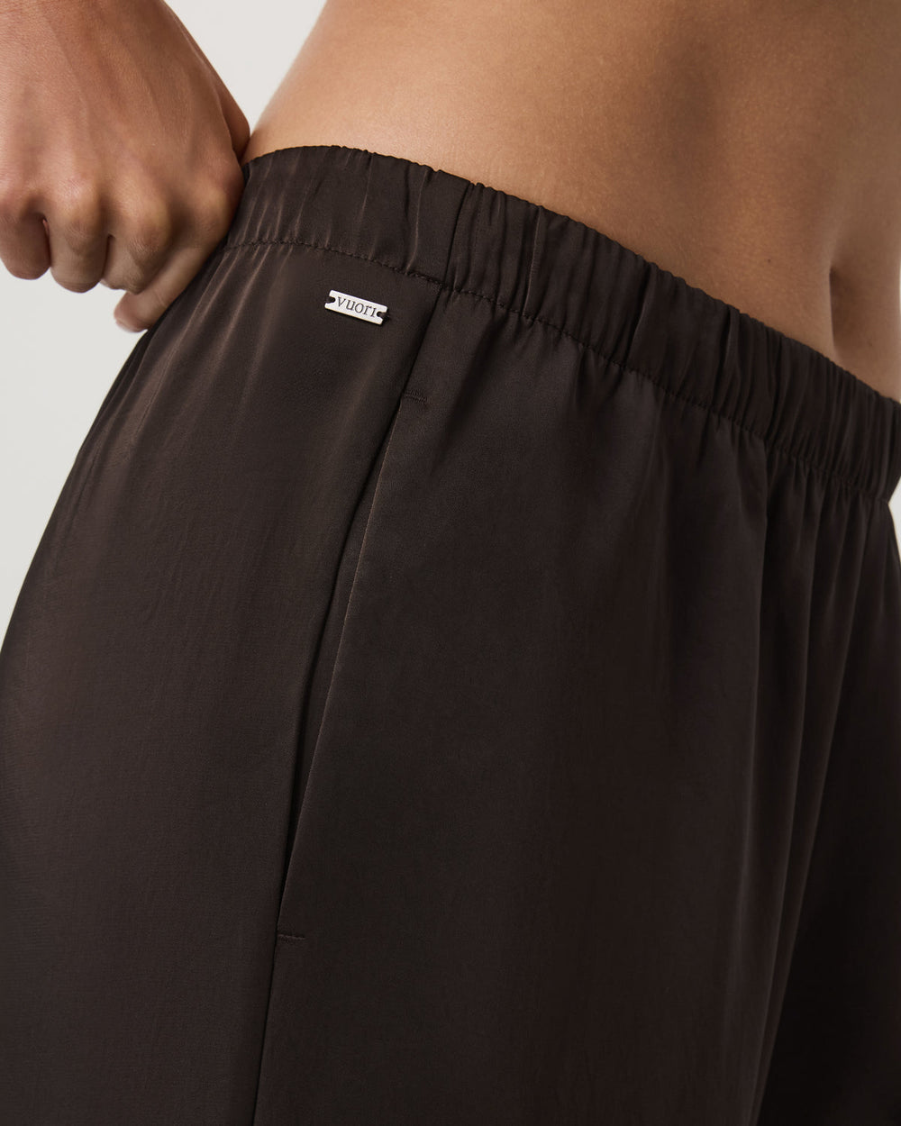 Vuori Nova Satin Wideleg Pant Women's Dark Java Pants
