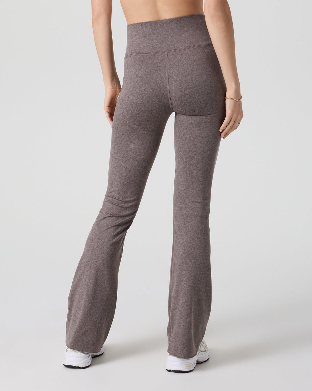 Vuori Halo Slim Flare Pant Chia Heather Pants