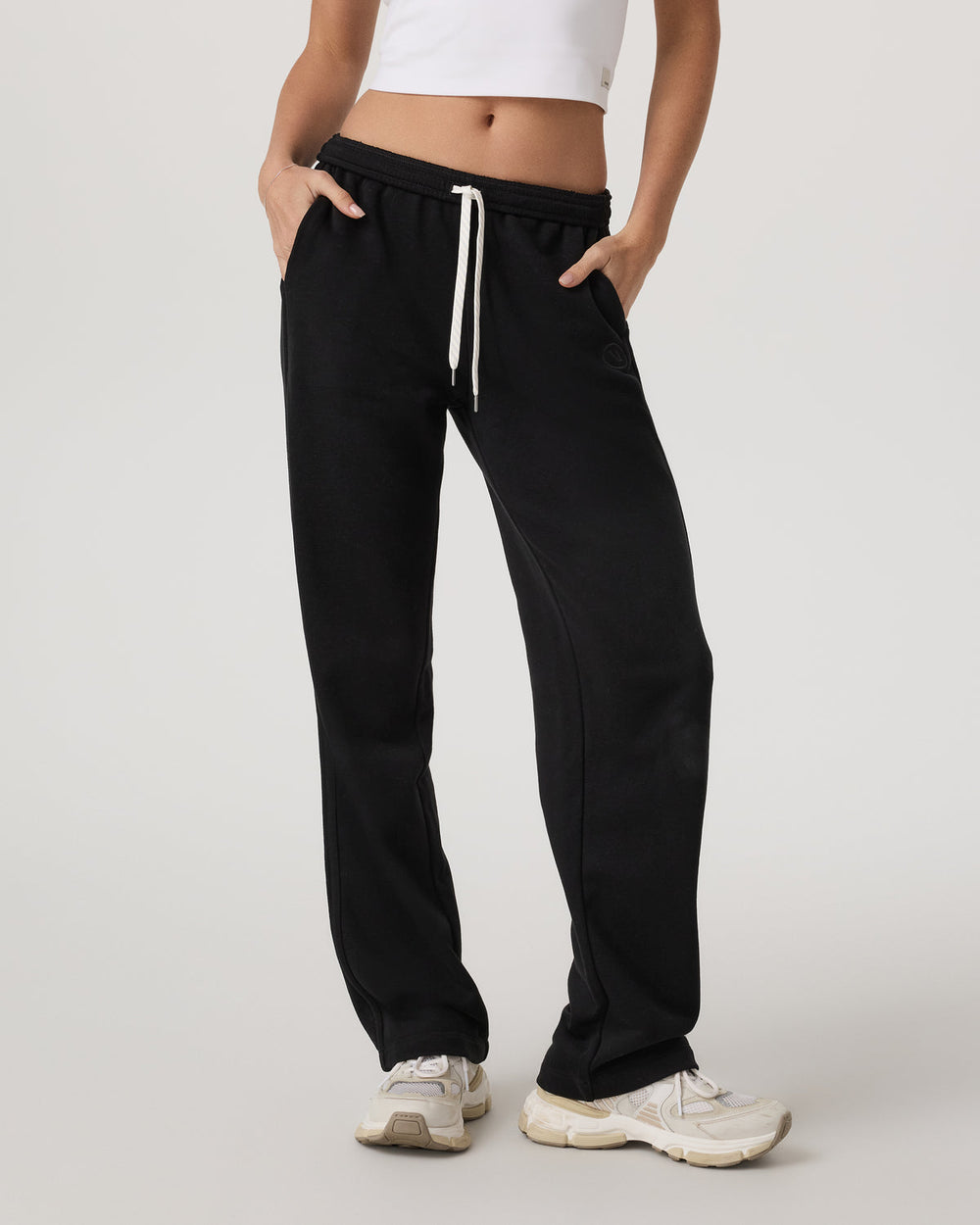Vuori Sedona Straight Leg Sweatpant - Long Women's Black Pant