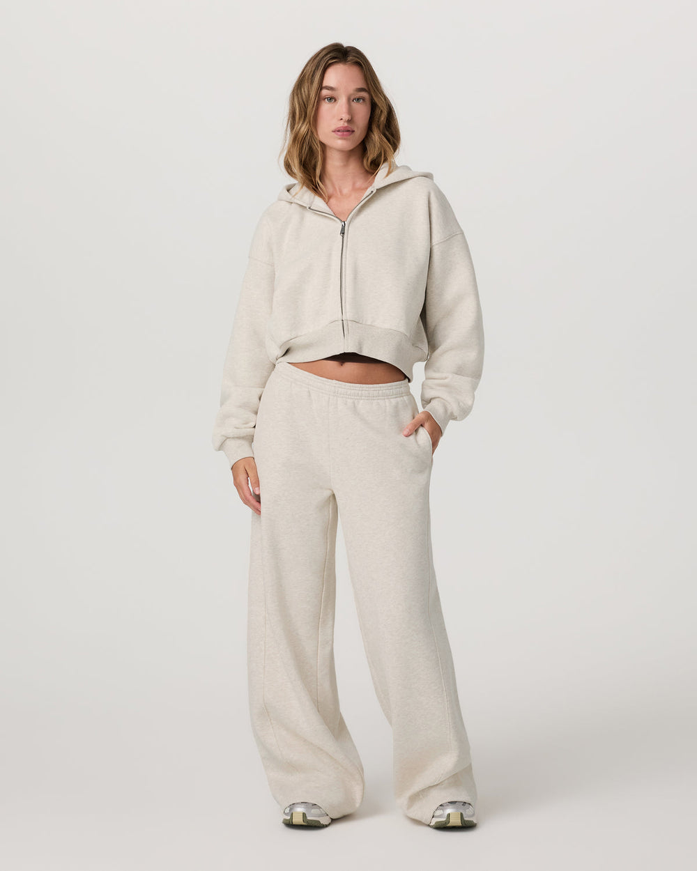 Vuori Women's Restore Ultra Wideleg Sweatpant Bone Heather