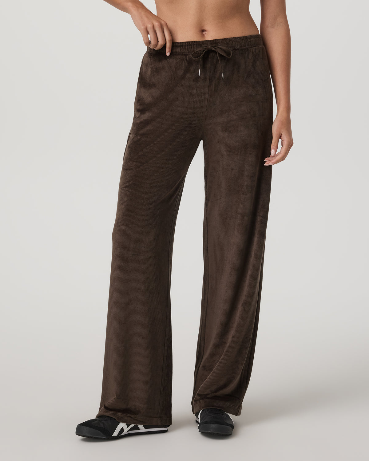 Vuori Haven Straight Leg Women's Dark Java Pull-On Pants