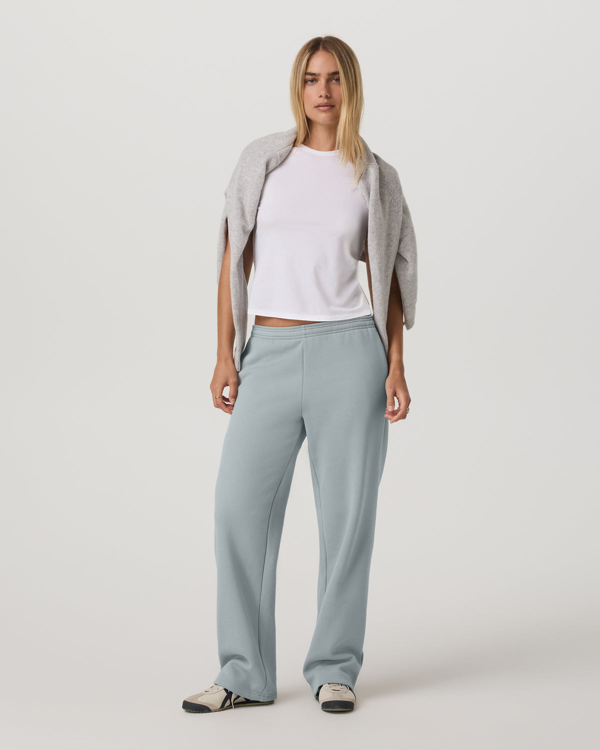 Vuori Restore Straight Leg Sweatpant Women's Blue Haze Pants