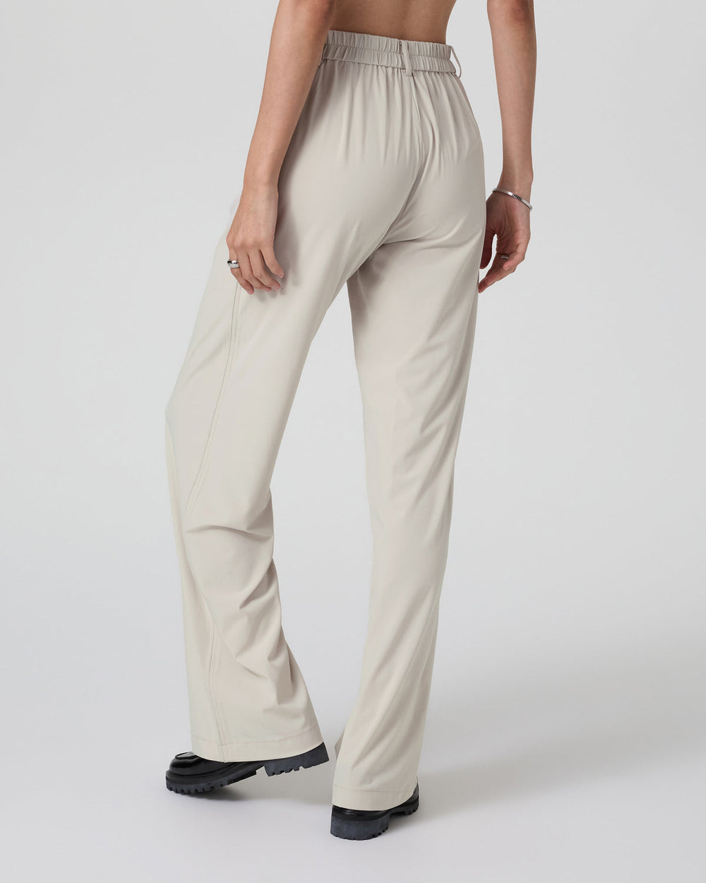 Vuori Villa Trouser-Short Mushroom Tailored Pants
