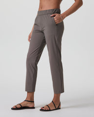 Vuori Miles Ankle Pant Women's Chia Cropped Pants