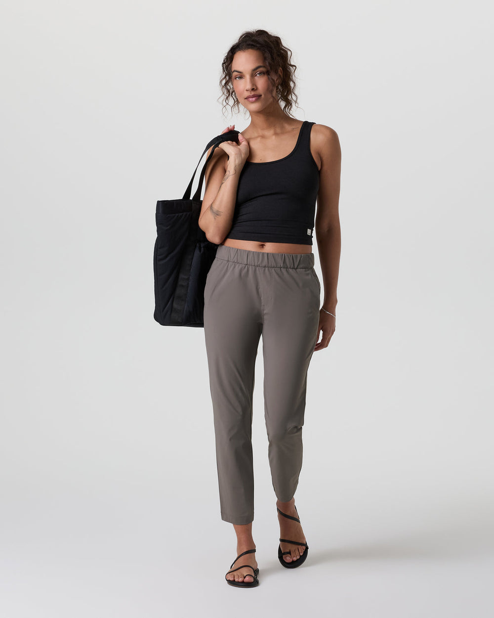 Vuori Miles Ankle Pant Women's Chia Cropped Pants