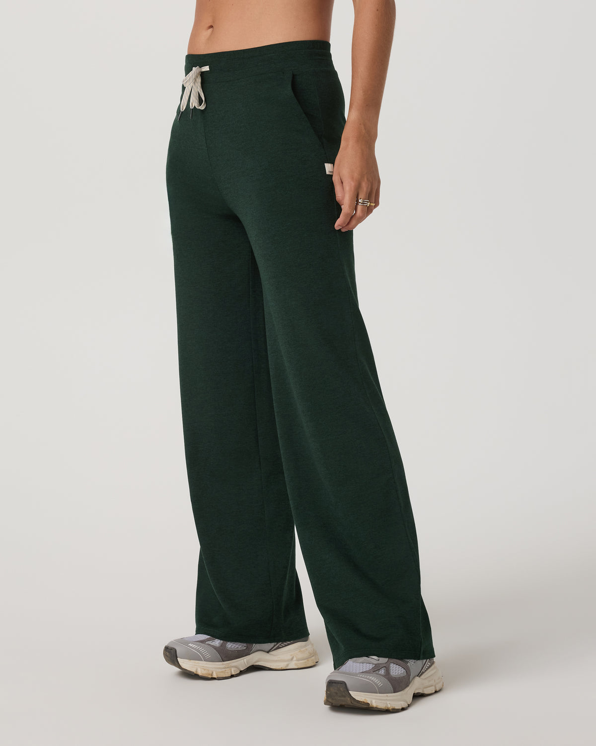 Vuori Halo Wideleg - Short Women's Evergreen Wideleg Pants