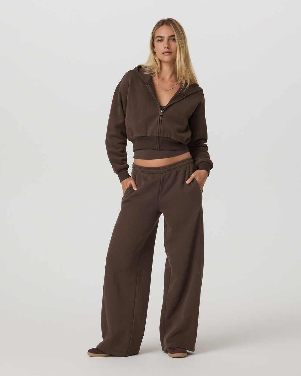 Vuori Restore Ultra Wideleg Sweatpant Women's Java Pants