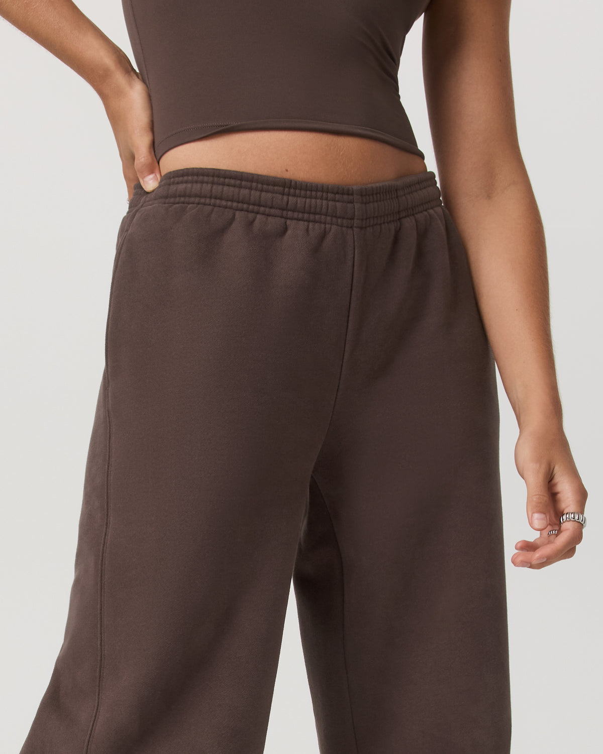 Vuori Restore Ultra Wideleg Sweatpant Women's Java Pants