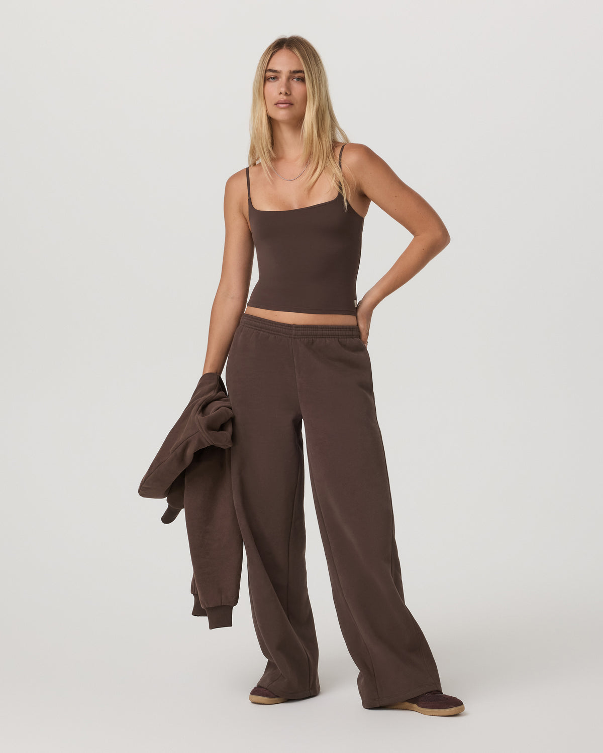 Vuori Restore Ultra Wideleg Sweatpant Women's Java Pants