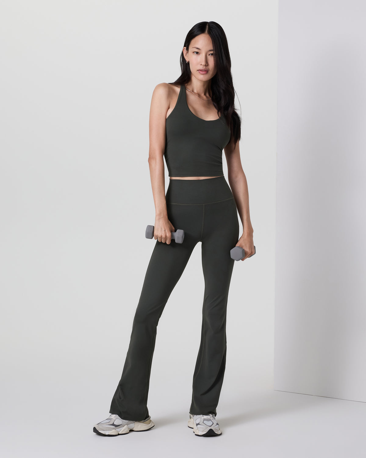 Vuori Halo Slim Flare Pant Women's Kale Pants