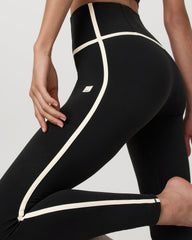 Vuori Vuori AllTheFeels™ Corset Legging Black Leggings