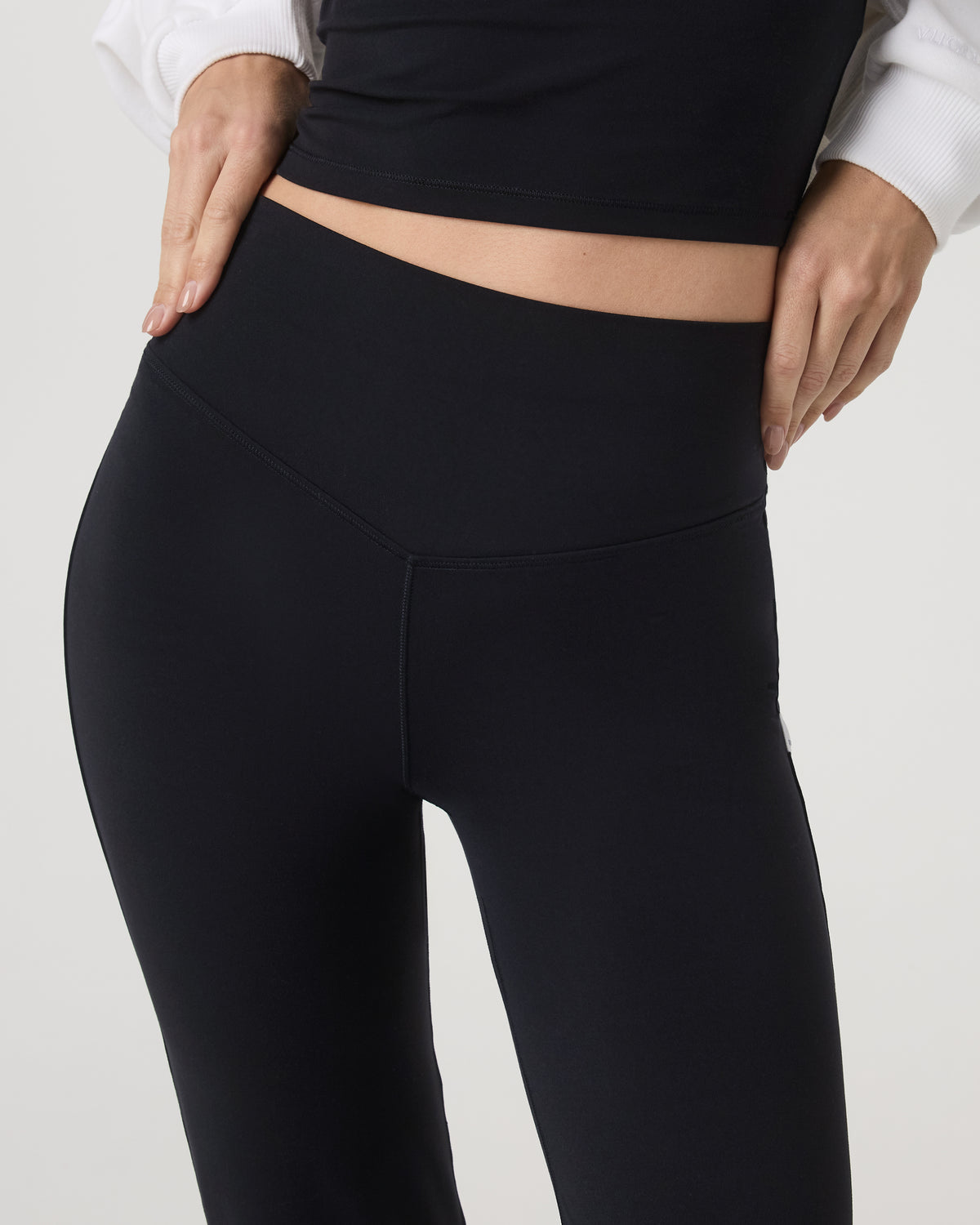 Vuori Vuori AllTheForm™ Flare Women's Black Flare Leggings